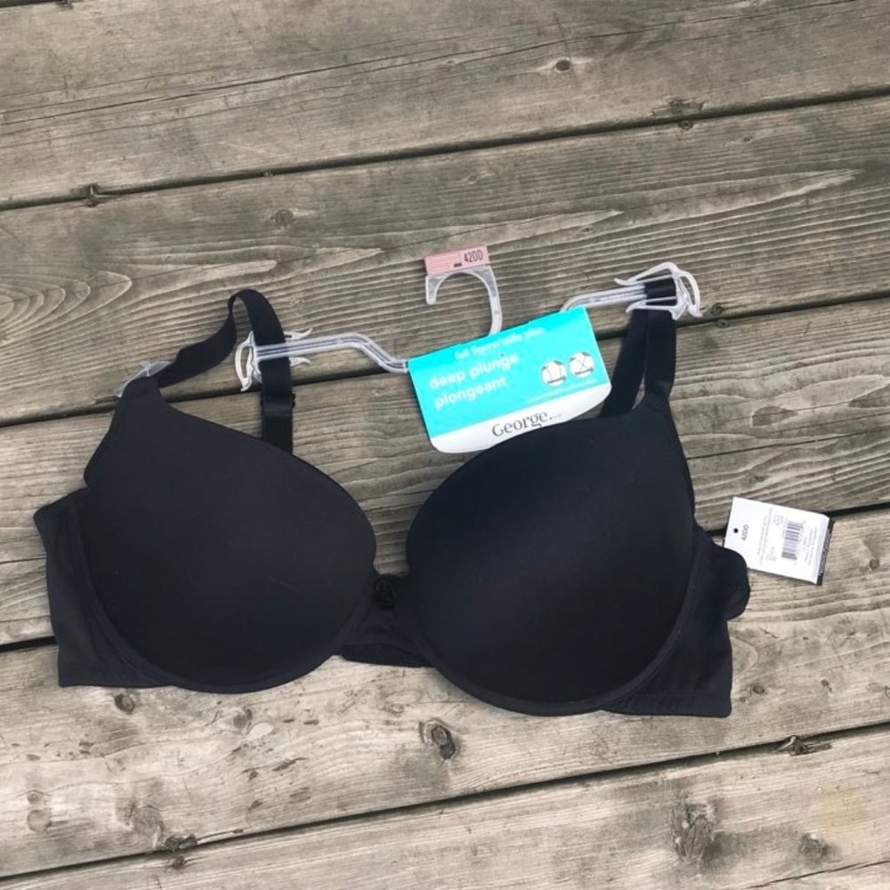 New Black bra 42DD